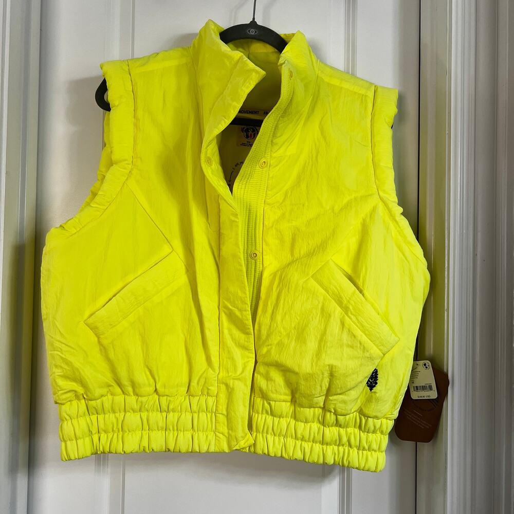 Care FP Scrunch Time Puffer Vest | Highligther | Size M